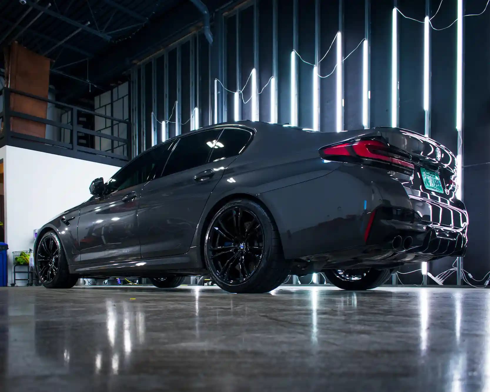 Car Detailing 101: Giving Your Ride the VIP Treatment! image