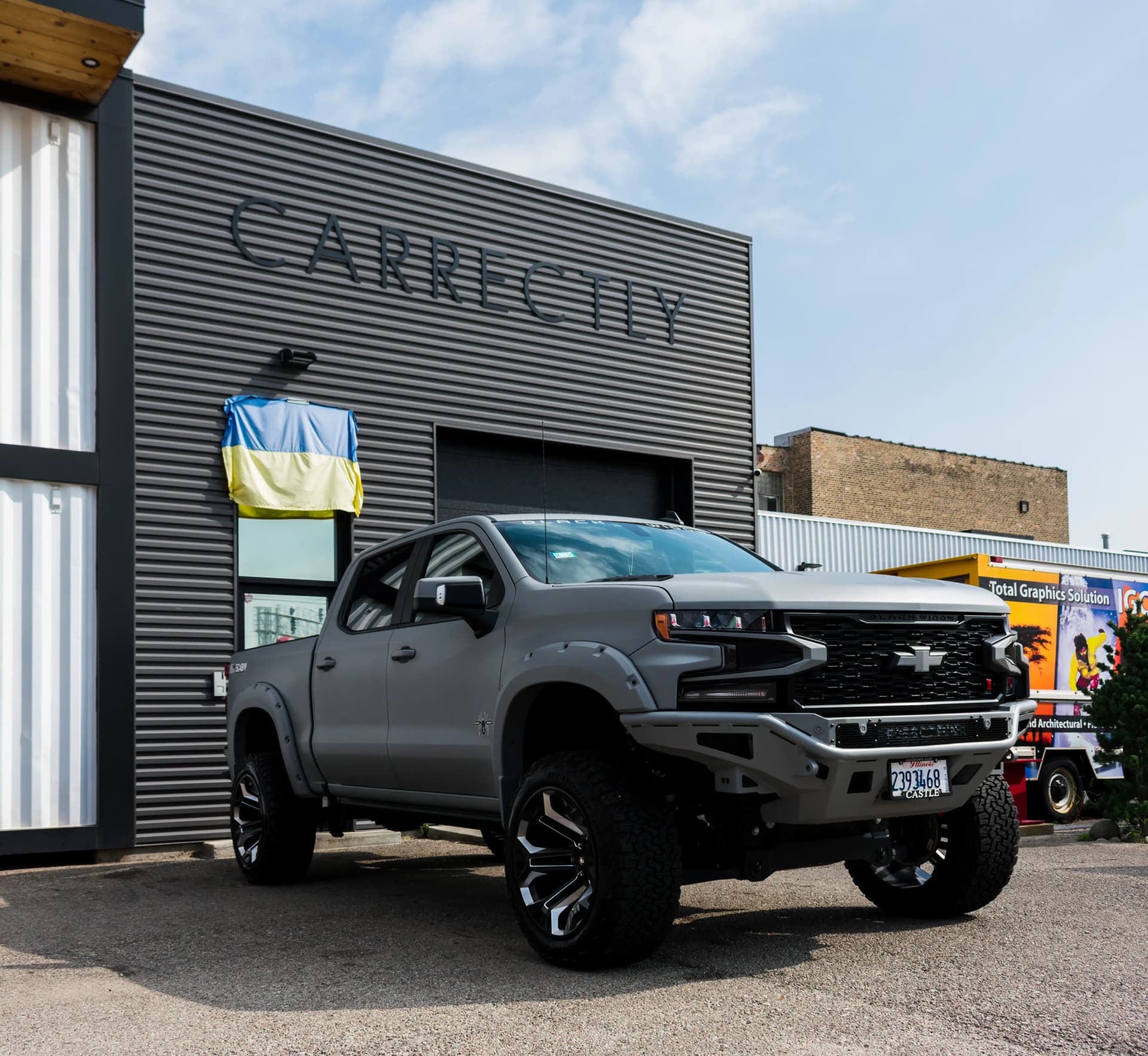 Chicago Auto Service Made Easy | Carrectly image