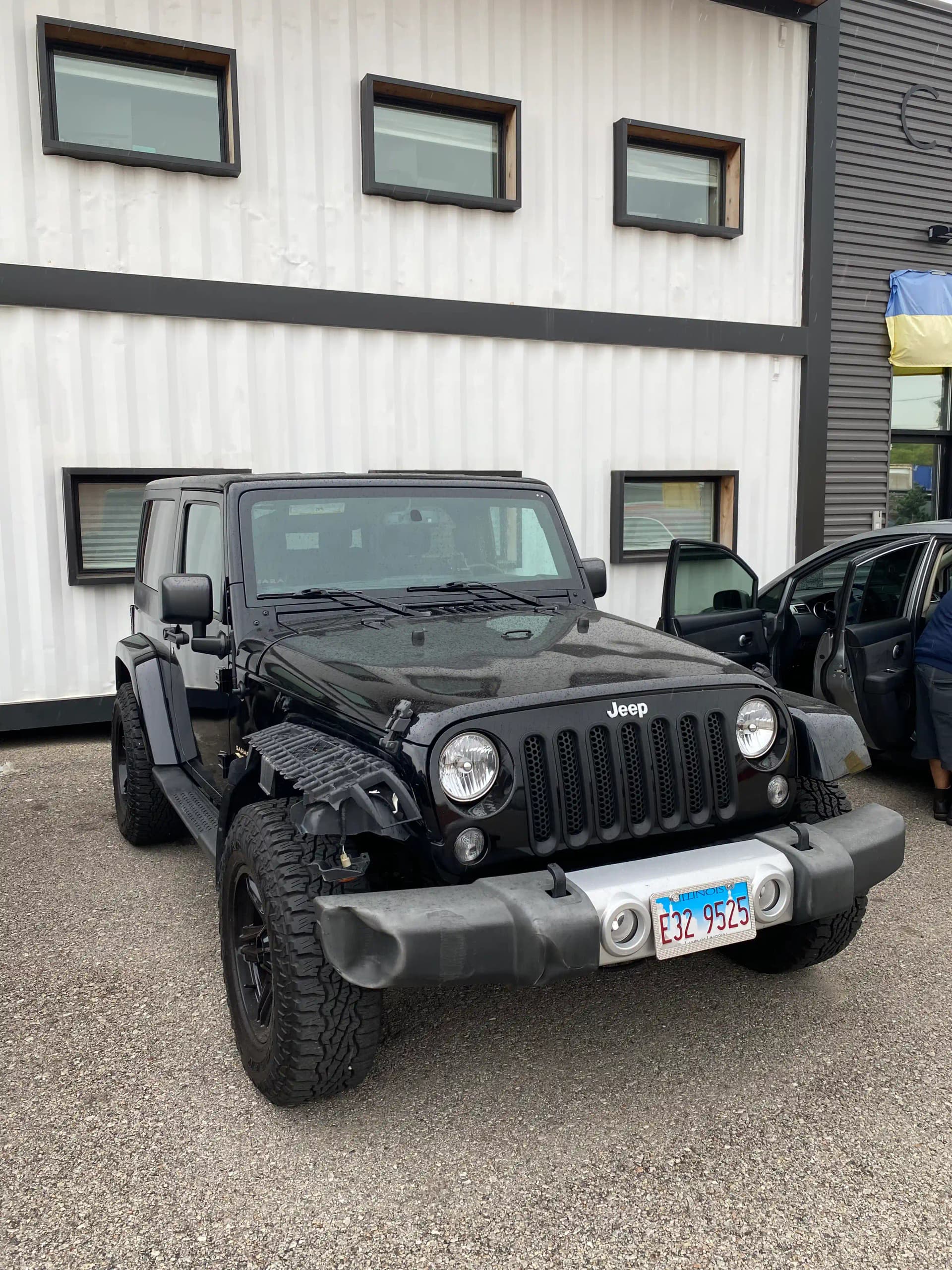 Car Electrical Repair Chicago: Fix Phantom Alerts Now  image