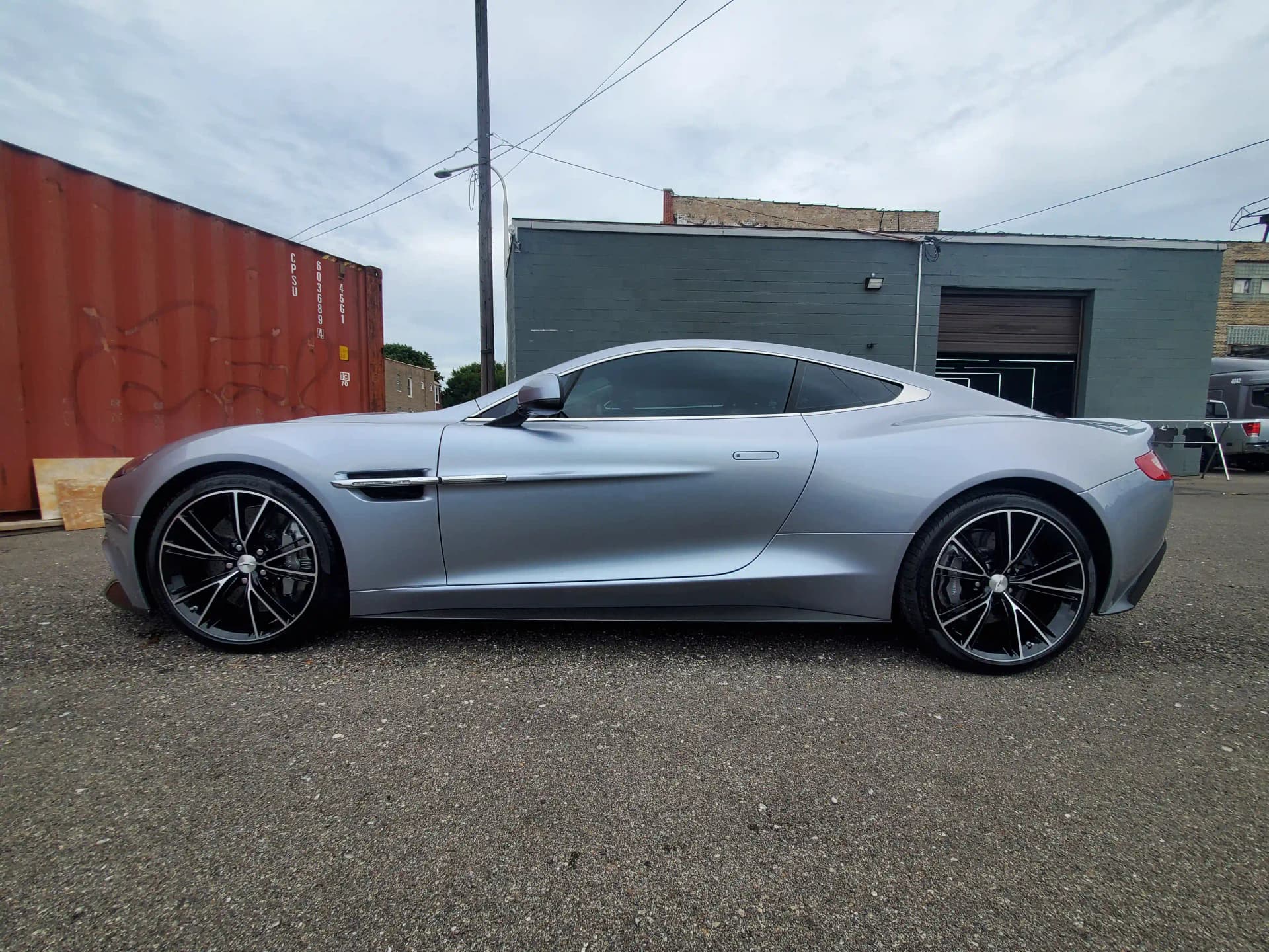 Best Tint for Car | Premium Window Tinting Services in Chicago image